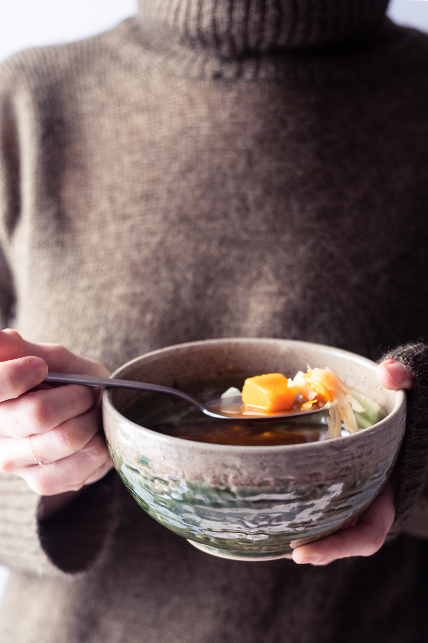Descrizione proprietà e benefici del miso. Ricetta della zuppa di miso.
